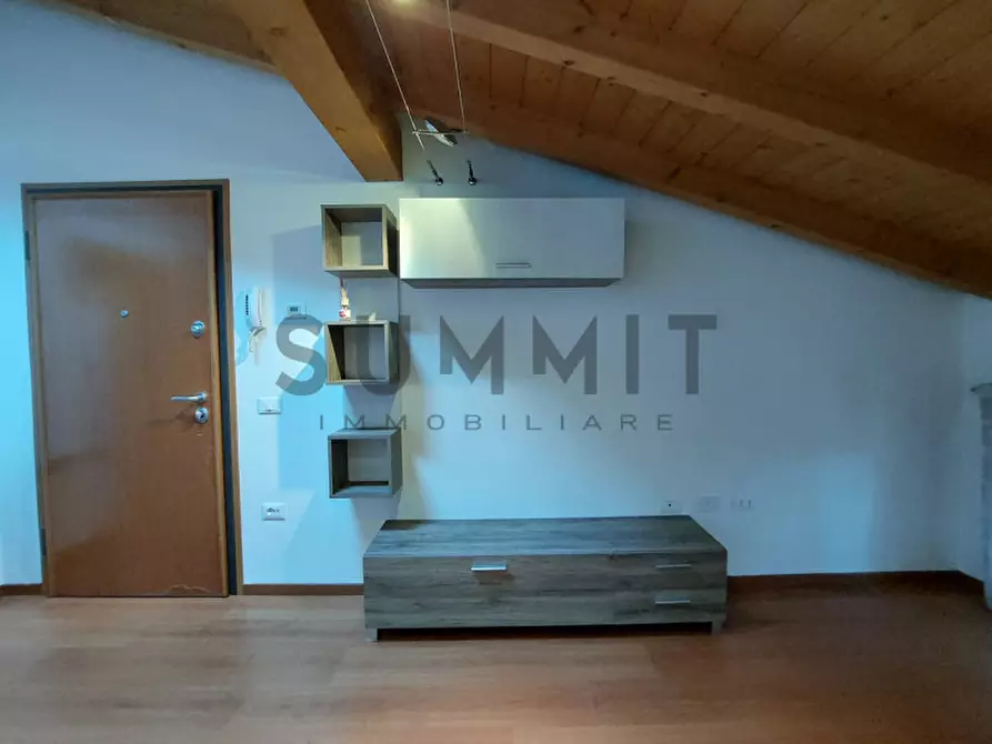 Immagine 2 di Appartamento in affitto  in Santorso a Santorso