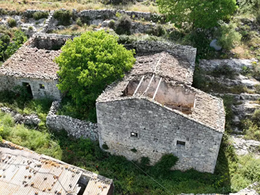 casa indipendente in vendita a Modica