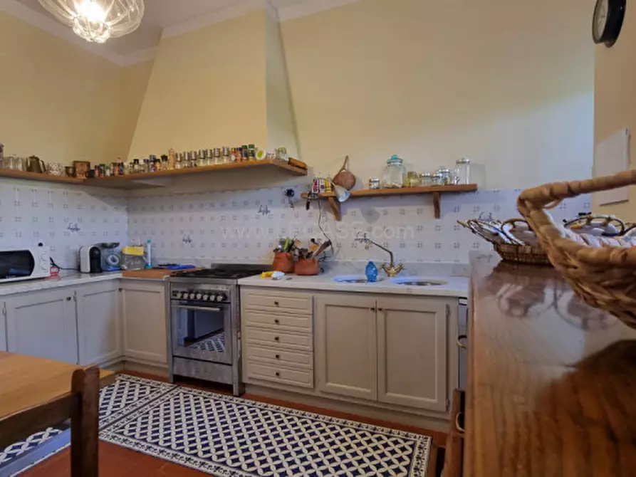 Immagine 6 di Villa in vendita  in via Piave a Forte Dei Marmi