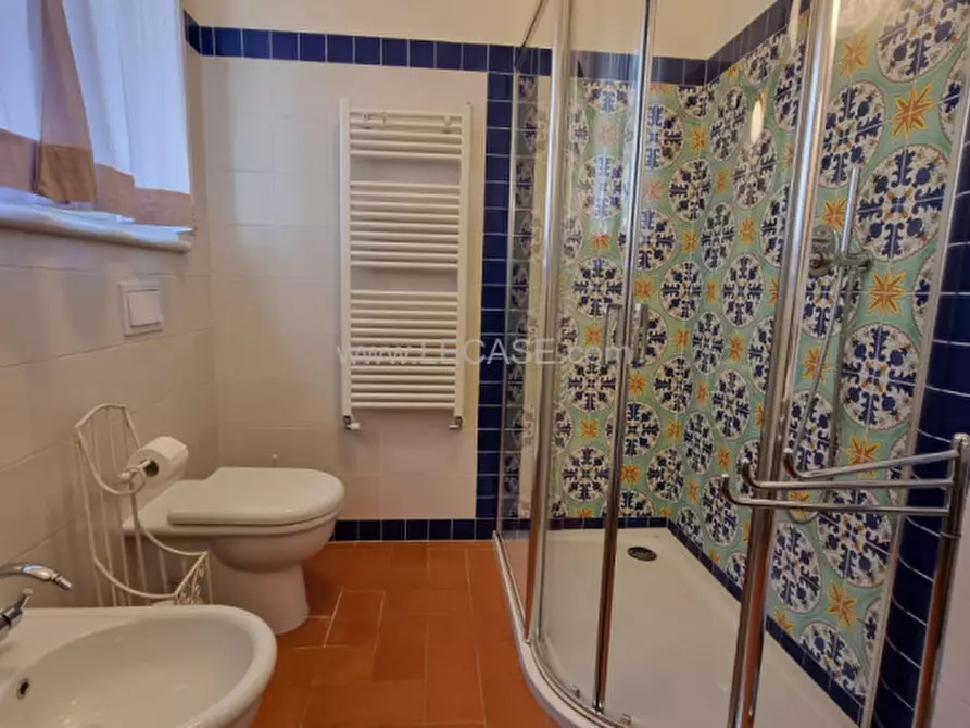 Immagine 12 di Villa in vendita  in via Piave a Forte Dei Marmi