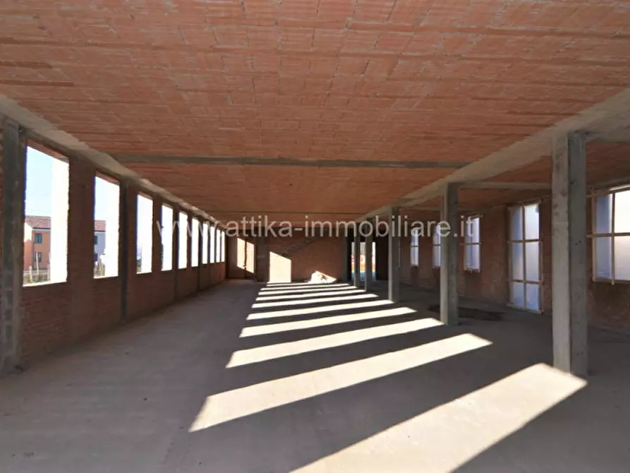 Immagine 4 di Negozio in vendita  in Via del commercio a Montagnana