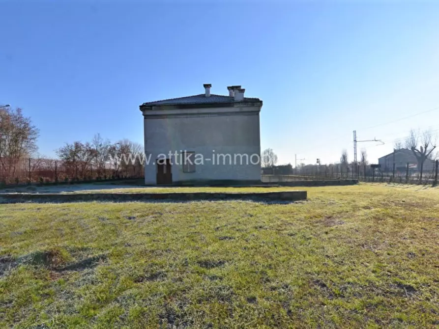 Immagine 5 di Negozio in vendita  in Via del commercio a Montagnana