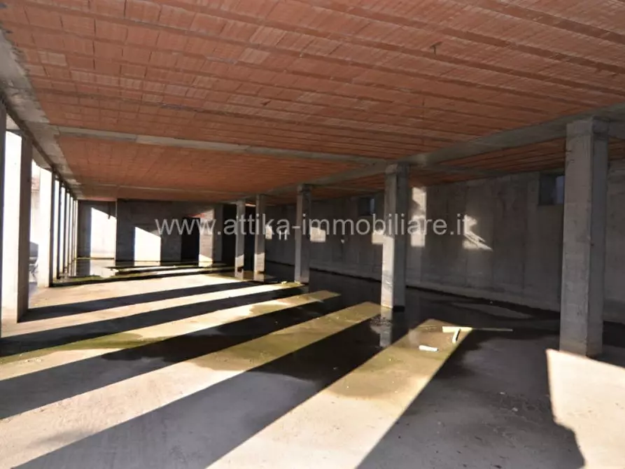 Immagine 7 di Negozio in vendita  in Via del commercio a Montagnana