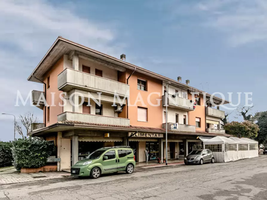 Immagine 22 di Appartamento in vendita  in Viale Papa Giovanni XXIII a Codigoro