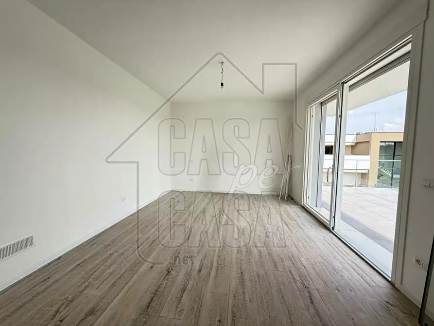 Immagine 12 di Attico in vendita  in via augustea a Montegrotto Terme