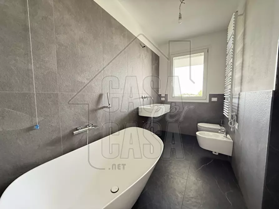 Immagine 17 di Attico in vendita  in via augustea a Montegrotto Terme