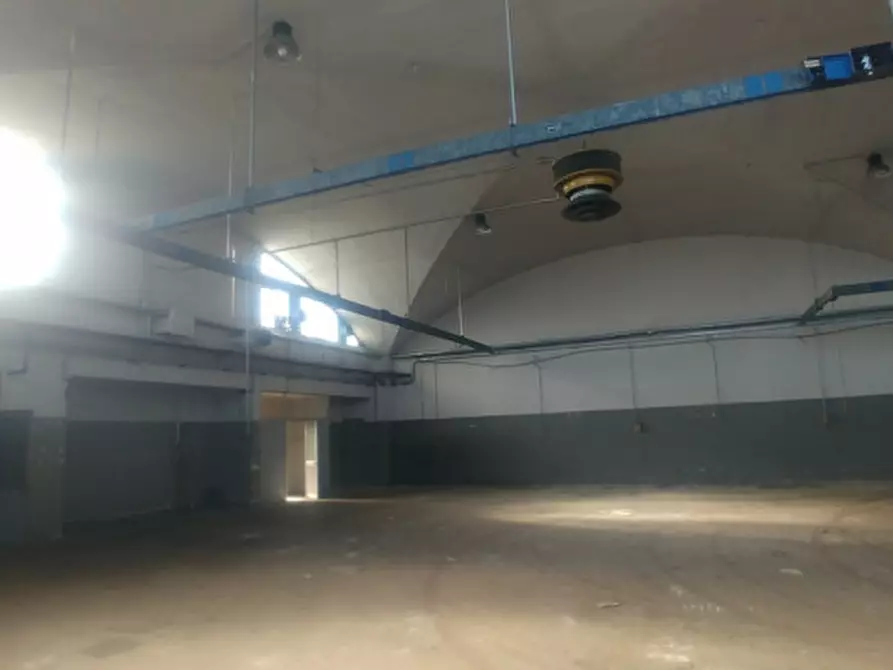 Immagine 3 di Laboratorio in vendita  in VIA MILANO a Desio