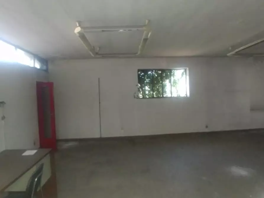 Immagine 5 di Laboratorio in vendita  in VIA MILANO a Desio
