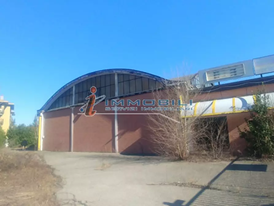 Immagine 19 di Magazzino in vendita  in VIA MILANO a Desio