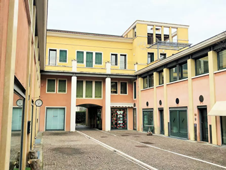 Immagine 1 di Ufficio in affitto  in Corso Matteotti a Noventa Vicentina