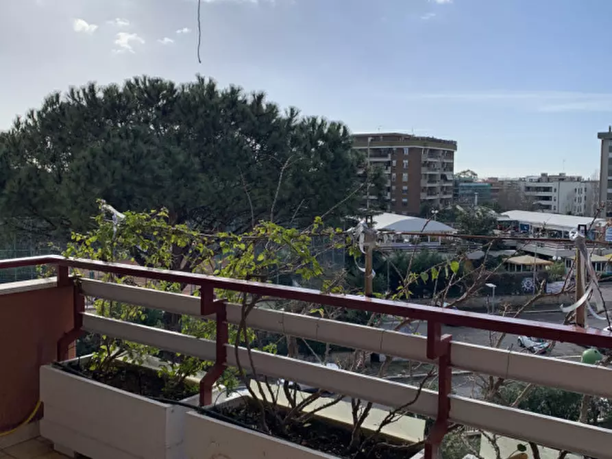 Immagine 11 di Appartamento in vendita  in VIA DESERTO DI GOBI a Roma