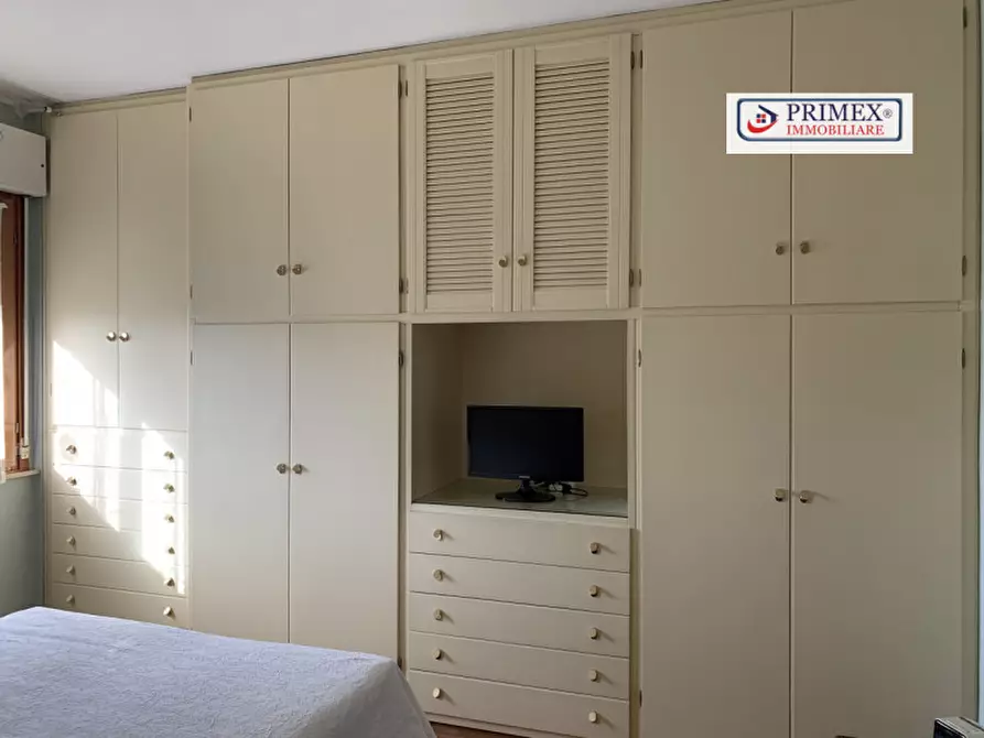 Immagine 25 di Appartamento in vendita  in VIA DESERTO DI GOBI a Roma