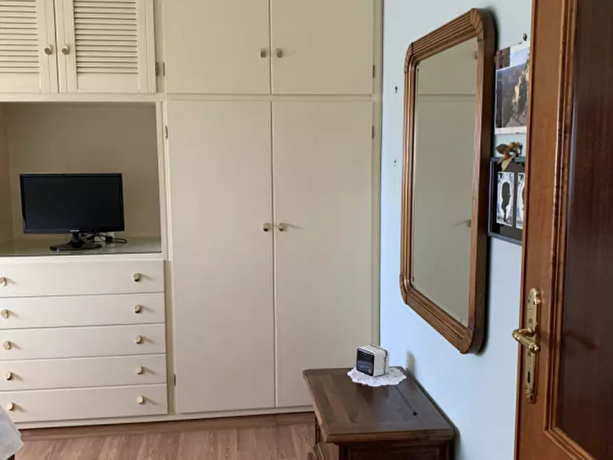 Immagine 26 di Appartamento in vendita  in VIA DESERTO DI GOBI a Roma