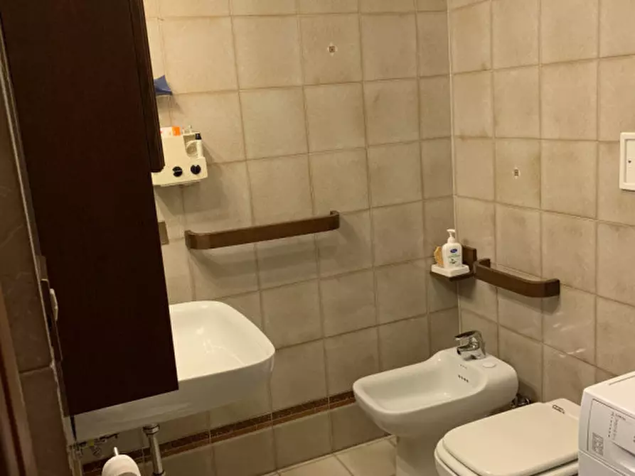 Immagine 37 di Appartamento in vendita  in VIA DESERTO DI GOBI a Roma