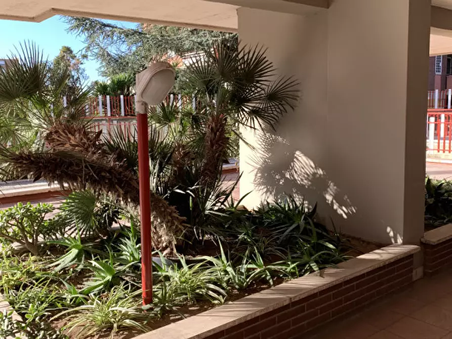 Immagine 42 di Appartamento in vendita  in VIA DESERTO DI GOBI a Roma