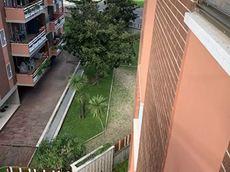 Immagine 48 di Appartamento in vendita  in VIA DESERTO DI GOBI a Roma