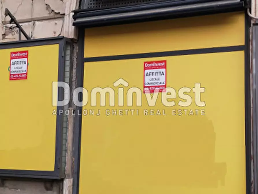 Immagine 10 di Negozio in affitto  in Via Torino a Roma