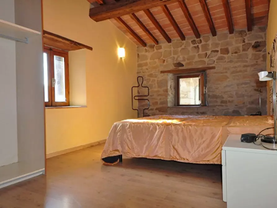 Immagine 6 di Appartamento in vendita  a Loro Ciuffenna