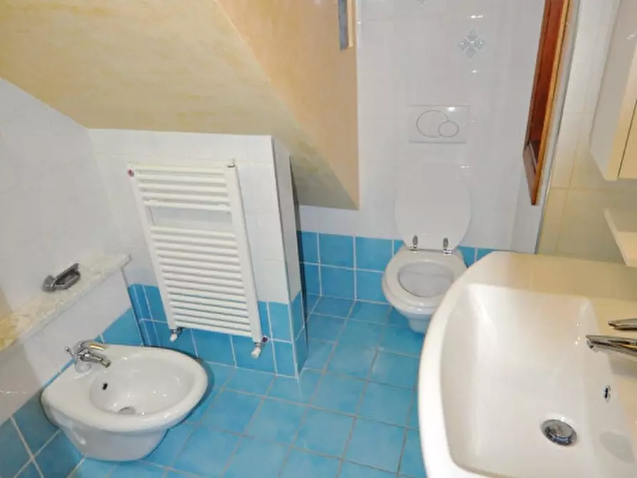 Immagine 8 di Appartamento in vendita  a Loro Ciuffenna