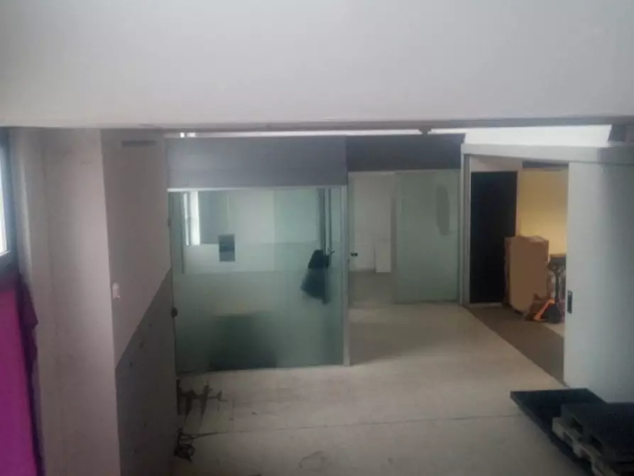 Immagine 4 di Magazzino in affitto  in STRADA ANTICA CASSANESE a Vignate