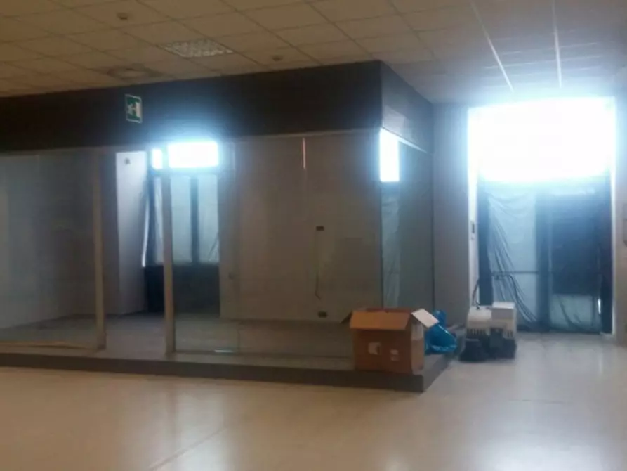 Immagine 10 di Magazzino in affitto  in STRADA ANTICA CASSANESE a Vignate