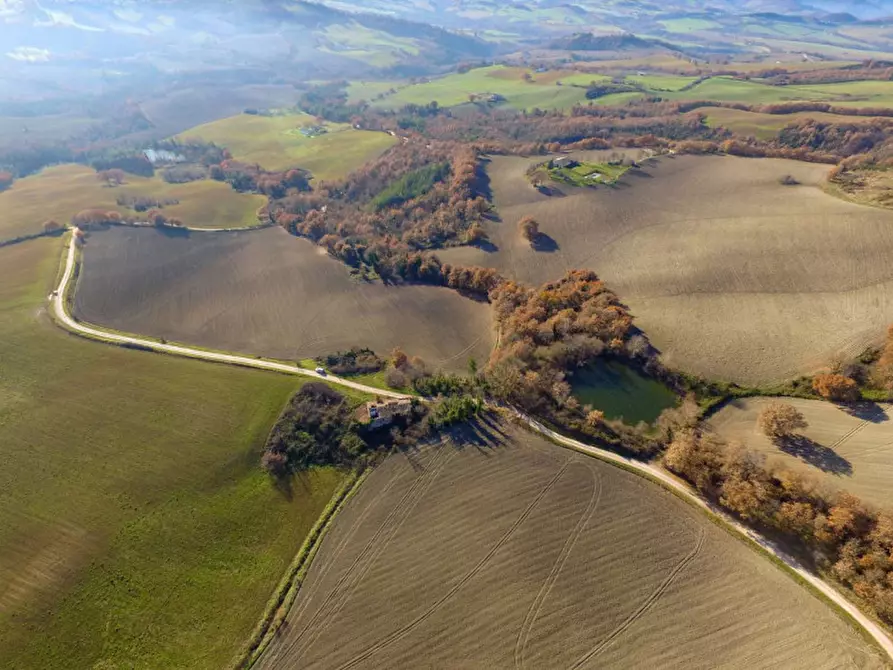 Immagine 12 di Rustico / casale in vendita  in strada Santa Barbara a Cagli