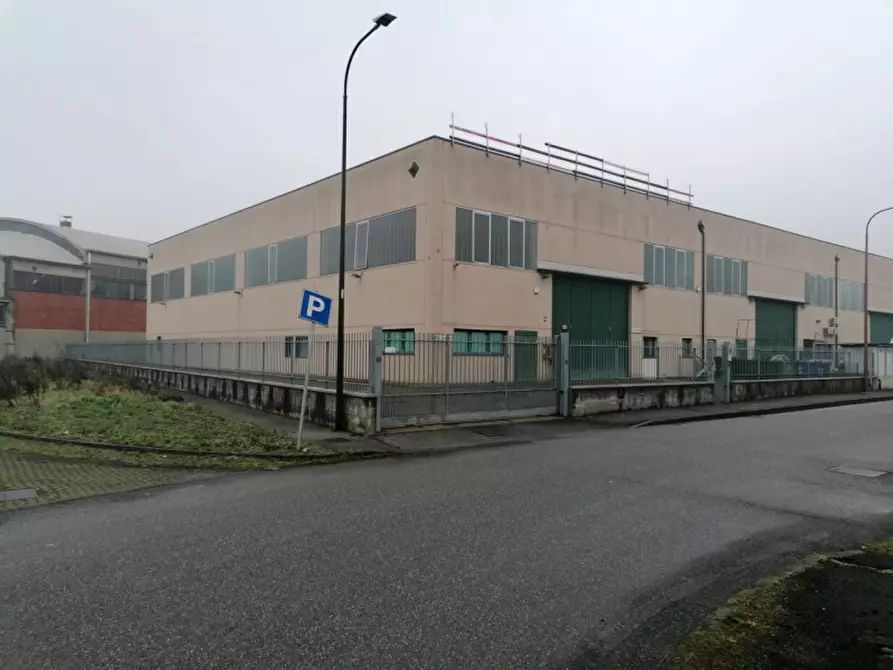 Immagine 1 di Capannone industriale in vendita  in Via Pordoi  26 a Rovato