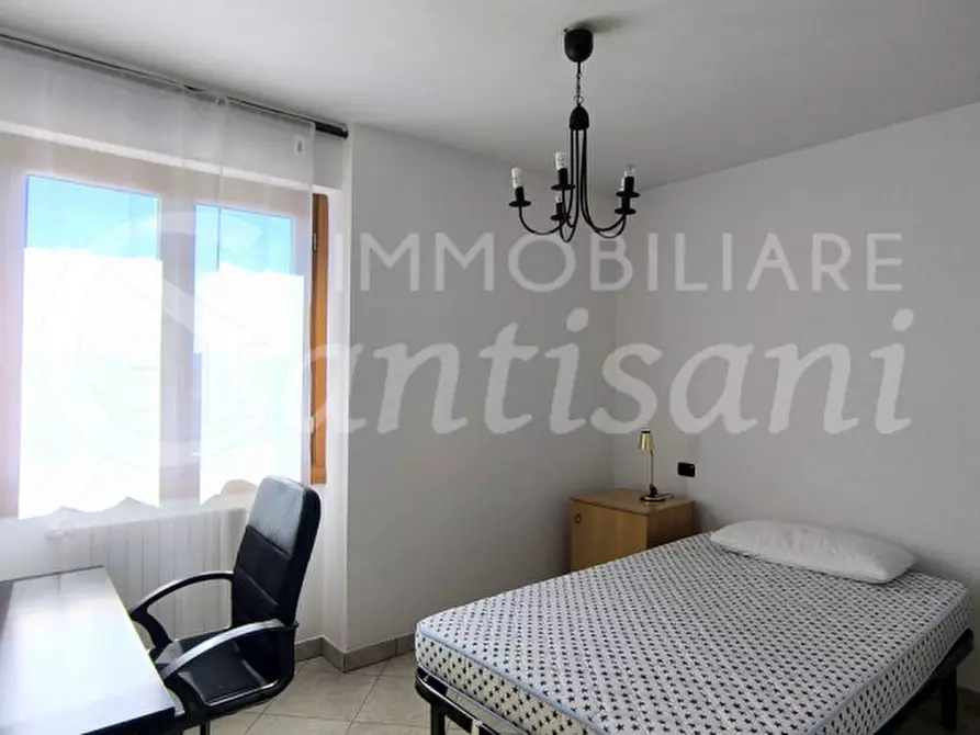 Immagine 2 di Appartamento in affitto  in via tavanti a Firenze