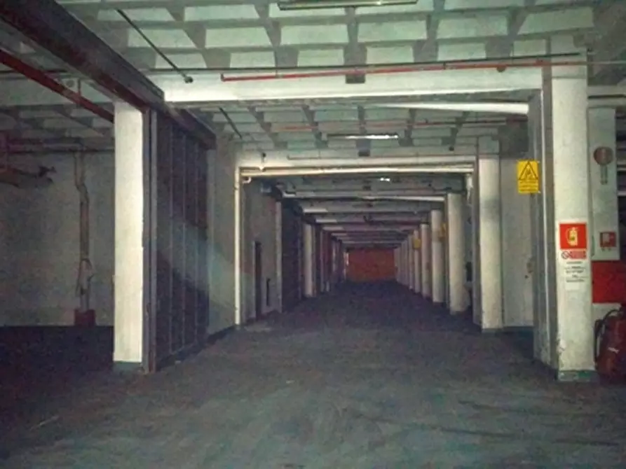 Immagine 19 di Magazzino in affitto  in VIA EDISON a Cornaredo