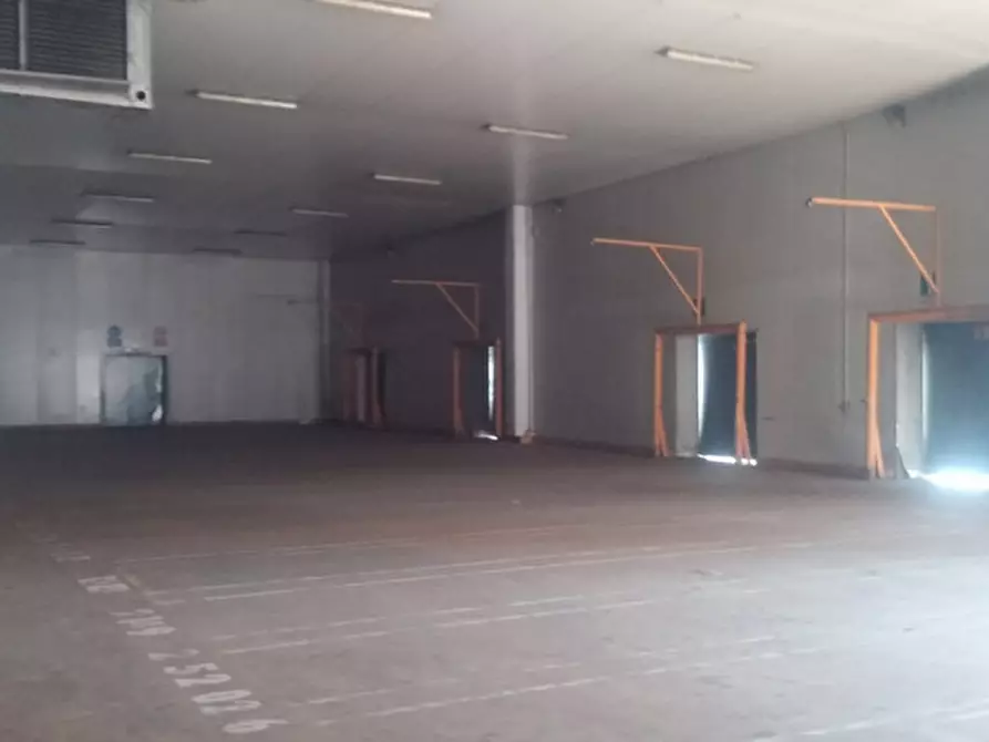 Immagine 21 di Magazzino in affitto  in VIA EDISON a Cornaredo