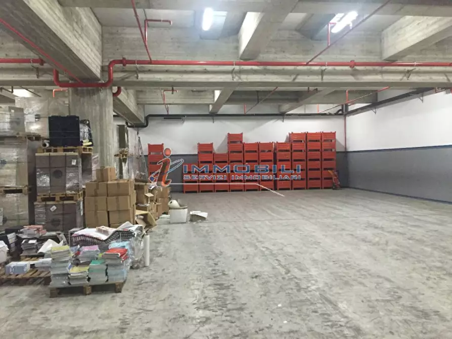 Immagine 12 di Magazzino in affitto  in VIA SAN FAUSTINO a Milano