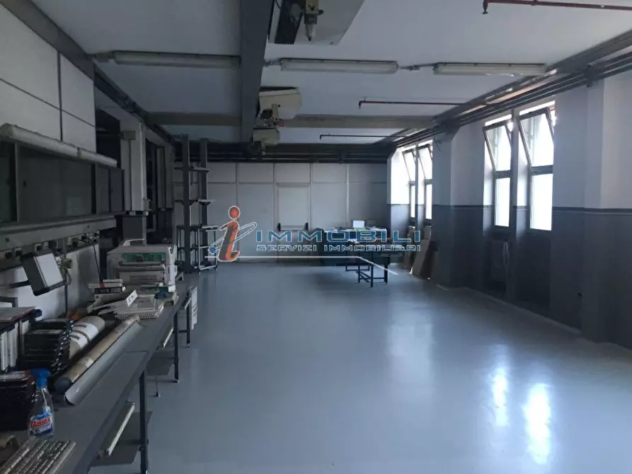 Immagine 21 di Magazzino in affitto  in VIA SAN FAUSTINO a Milano