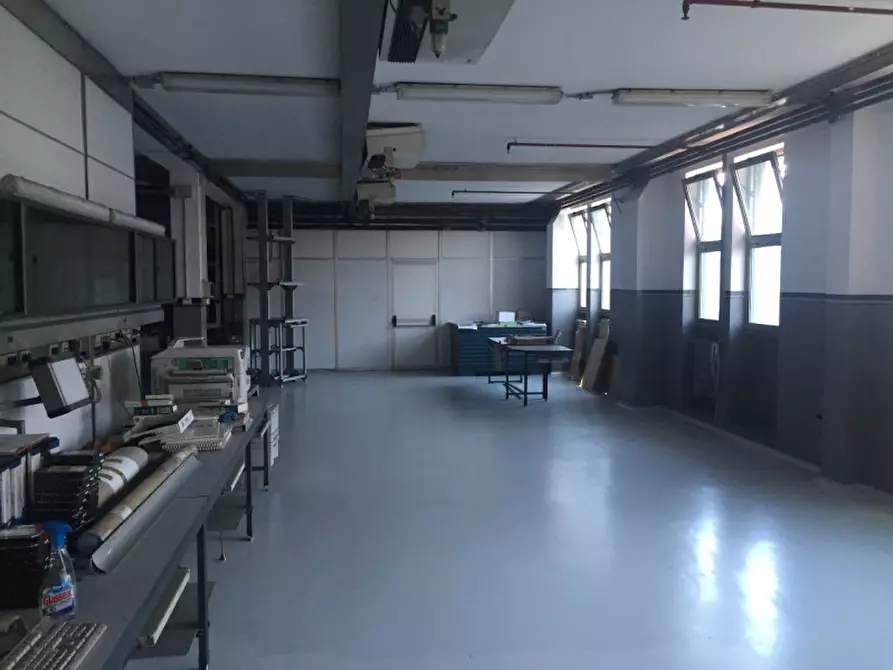 Immagine 21 di Magazzino in affitto  in VIA SAN FAUSTINO a Milano