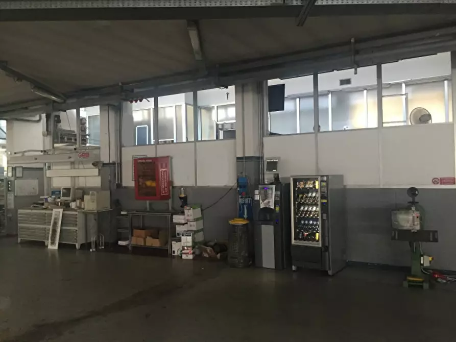 Immagine 24 di Magazzino in affitto  in VIA SAN FAUSTINO a Milano