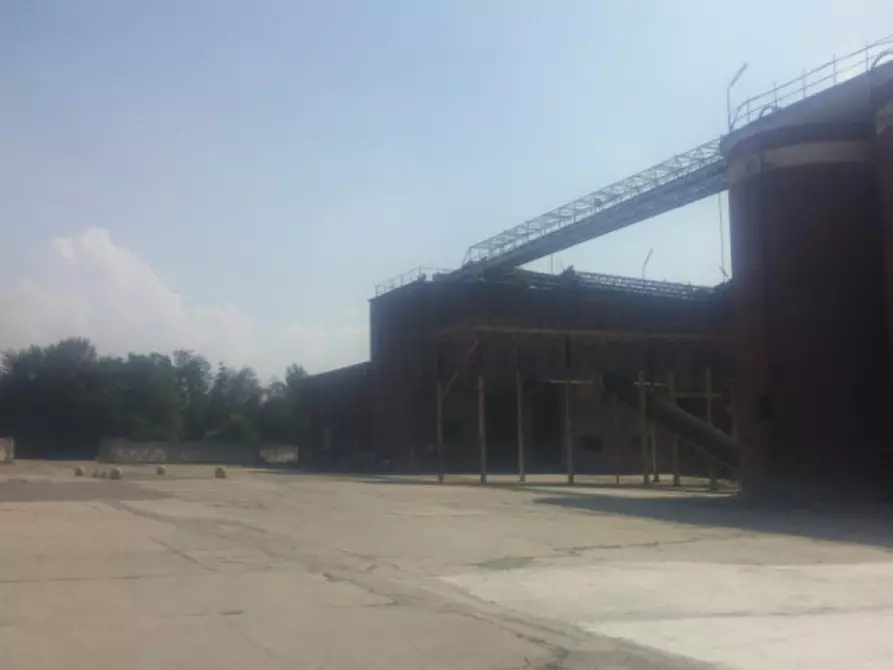 Immagine 12 di Magazzino in vendita  in VIA PURICELLI GIAN PIETRO a Retorbido