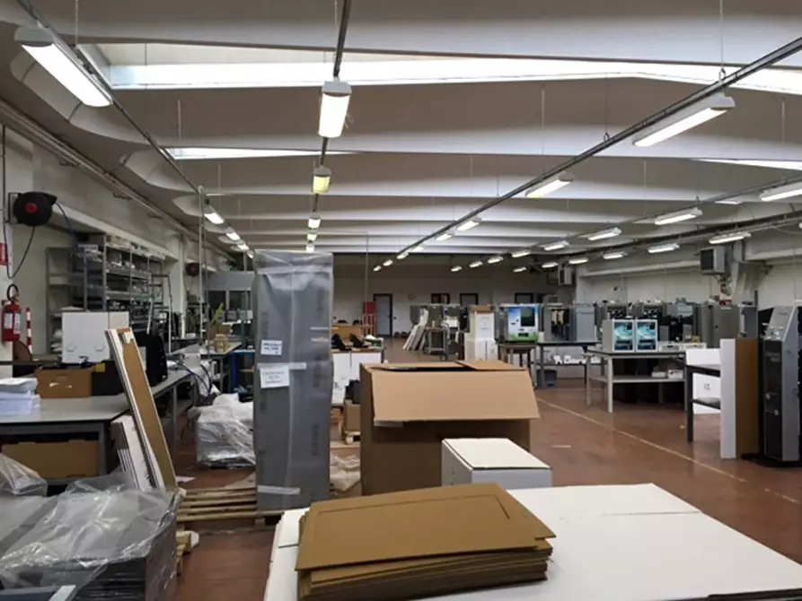 Immagine 4 di Laboratorio in vendita  in VIA ITALIA a Gessate