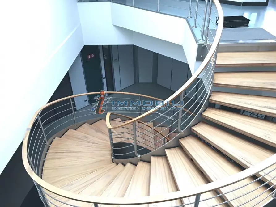 Immagine 19 di Laboratorio in vendita  in VIA ITALIA a Gessate