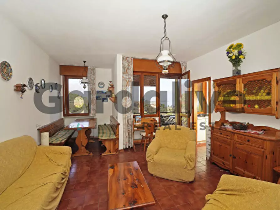 Immagine 2 di Appartamento in vendita  in Viale Catullo a Manerba Del Garda