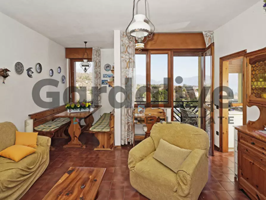 Immagine 3 di Appartamento in vendita  in Viale Catullo a Manerba Del Garda