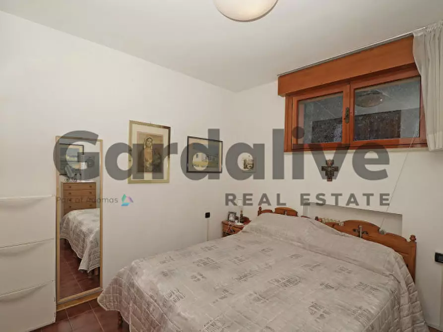 Immagine 10 di Appartamento in vendita  in Viale Catullo a Manerba Del Garda