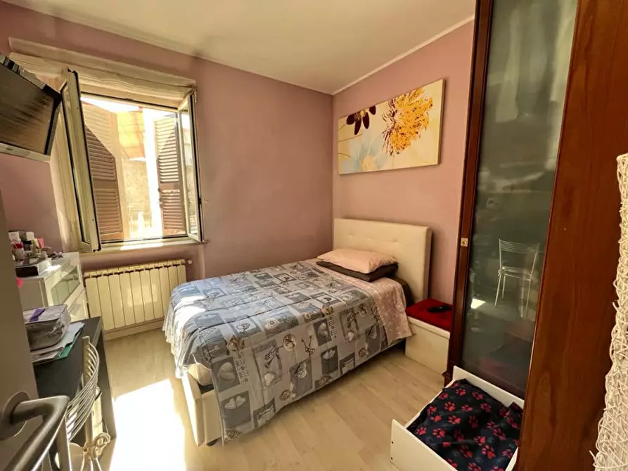 Immagine 22 di Appartamento in vendita  in via Giovanni Rucellai a Roma