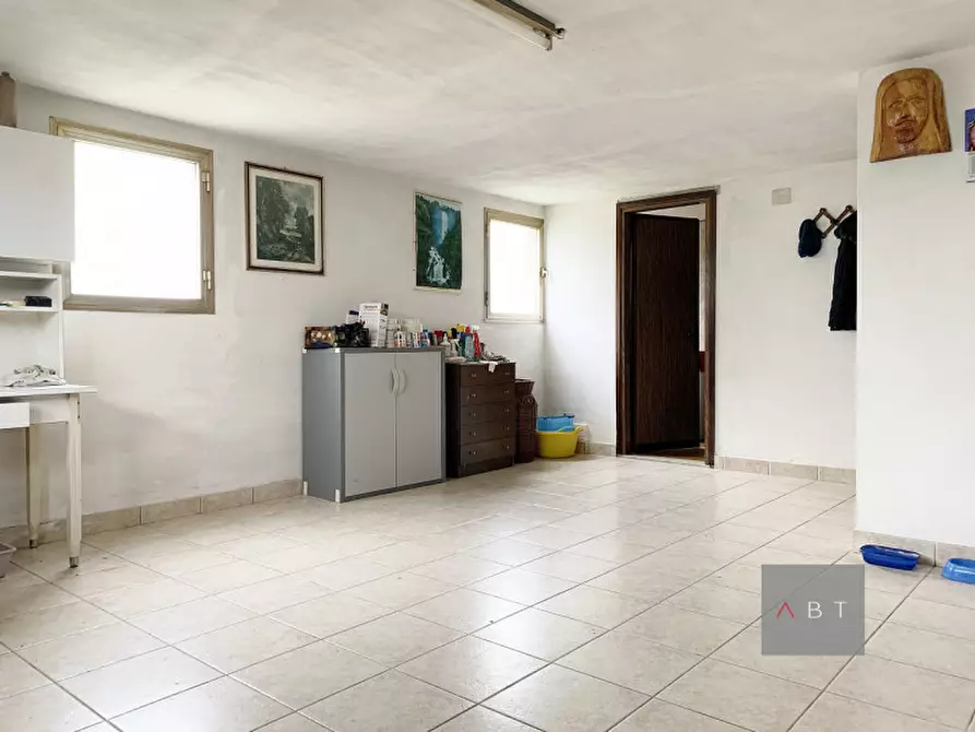 Immagine 9 di Casa indipendente in vendita  a Campo San Martino