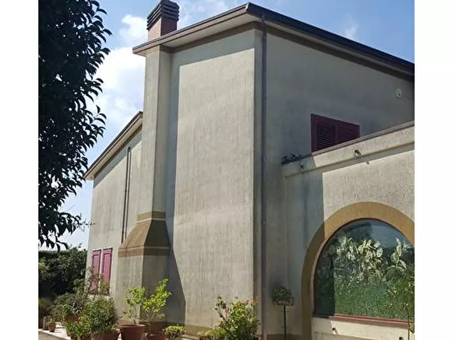 Immagine 4 di Villa in vendita  in Contrada Fiocche a Eboli
