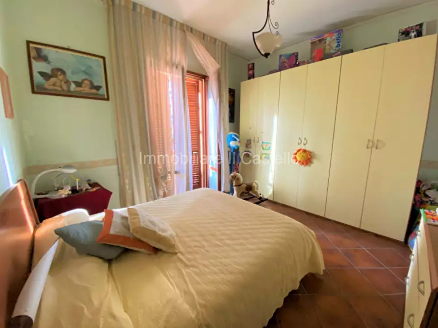 Immagine 9 di Casa indipendente in vendita  in via piemonte a Castiglione Del Lago