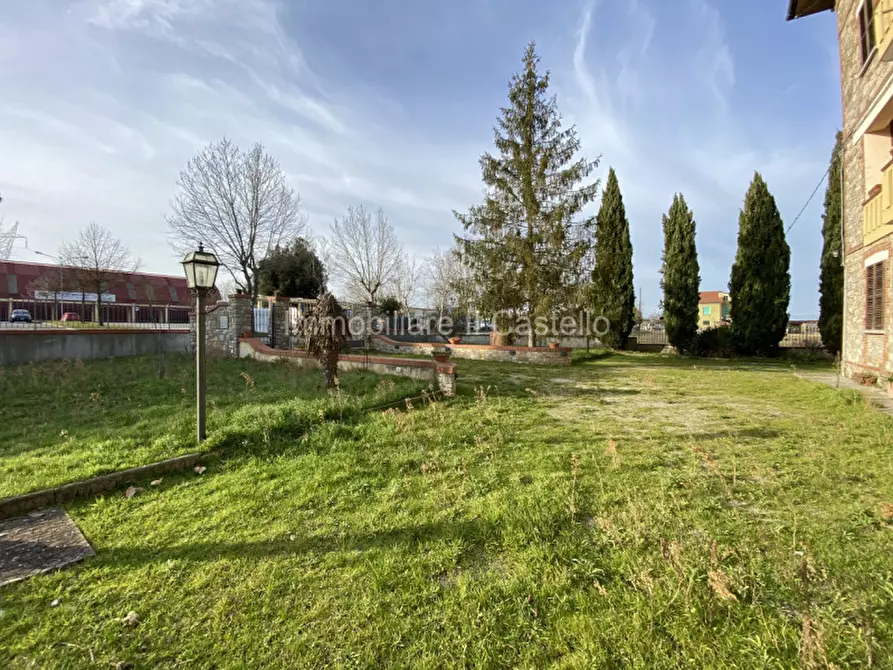 Immagine 10 di Casa indipendente in vendita  in via piemonte a Castiglione Del Lago