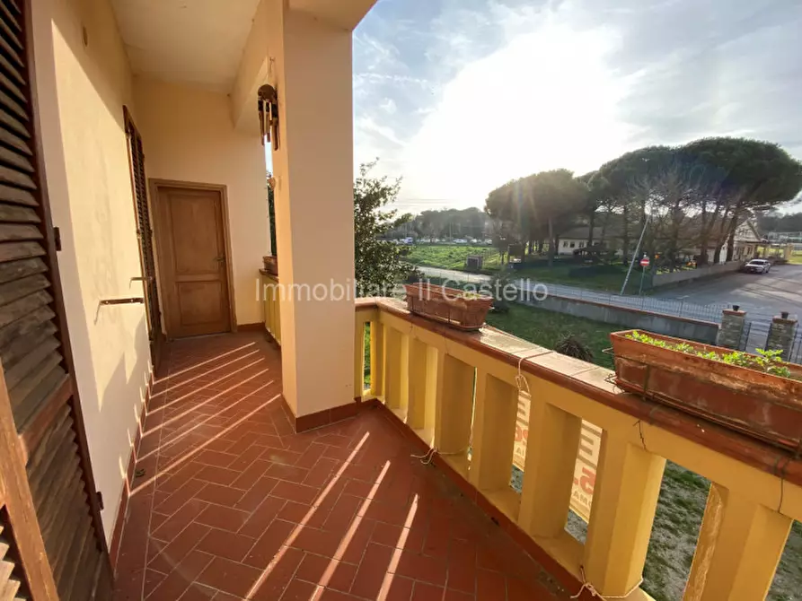 Immagine 14 di Casa indipendente in vendita  in via piemonte a Castiglione Del Lago