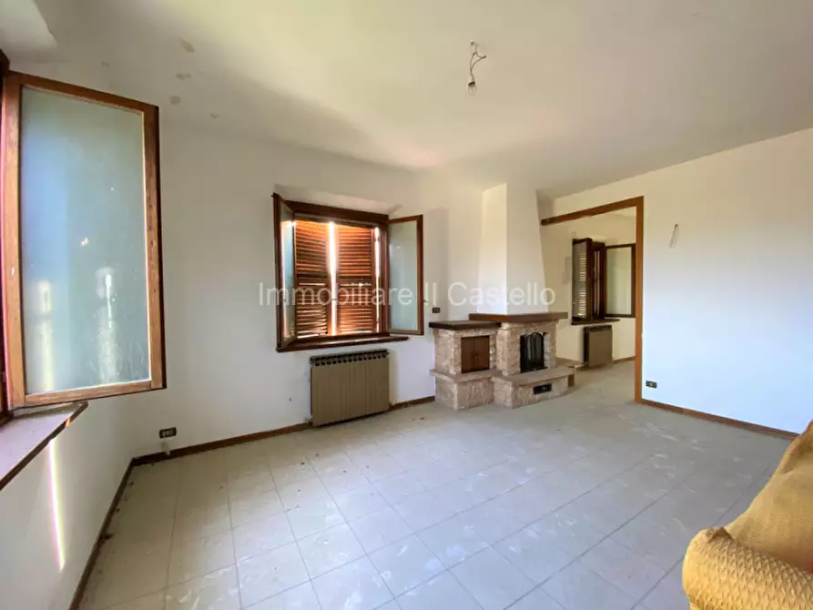 Immagine 23 di Casa indipendente in vendita  in via piemonte a Castiglione Del Lago