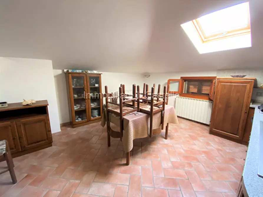 Immagine 27 di Casa indipendente in vendita  in via piemonte a Castiglione Del Lago