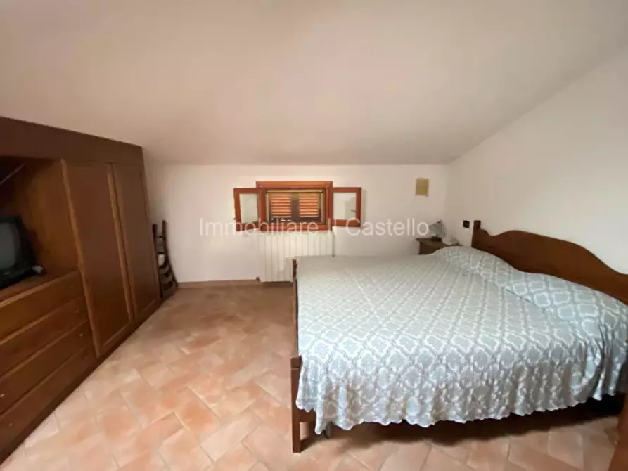 Immagine 29 di Casa indipendente in vendita  in via piemonte a Castiglione Del Lago