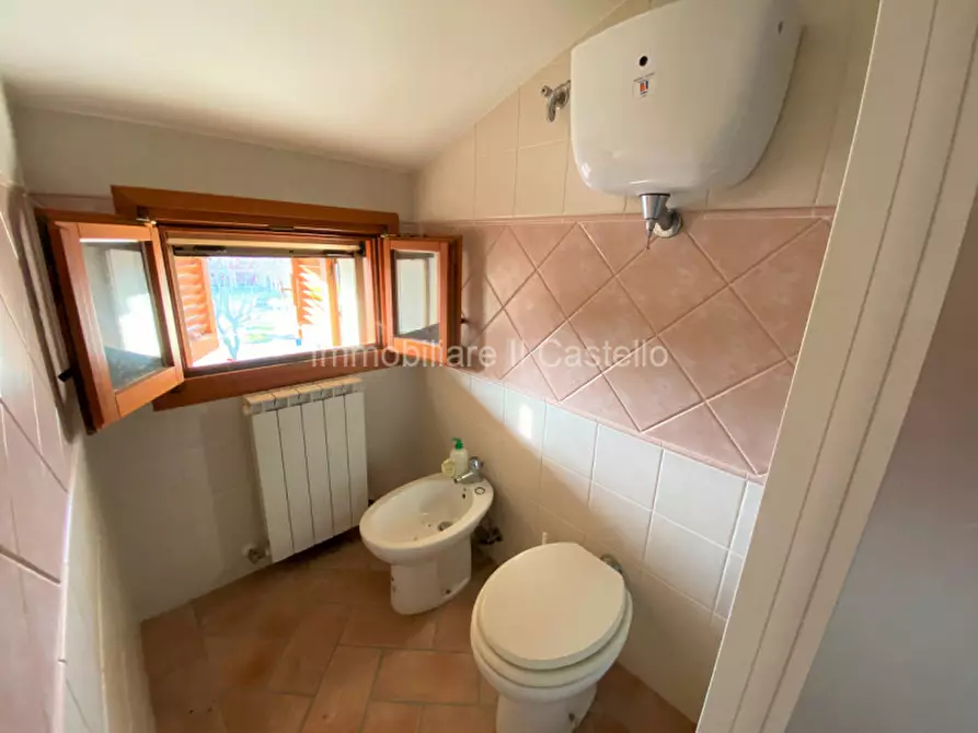 Immagine 30 di Casa indipendente in vendita  in via piemonte a Castiglione Del Lago